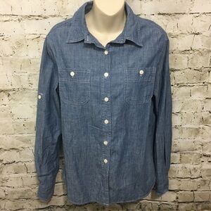 Per Se Blue Chambray Button Up Shirt
